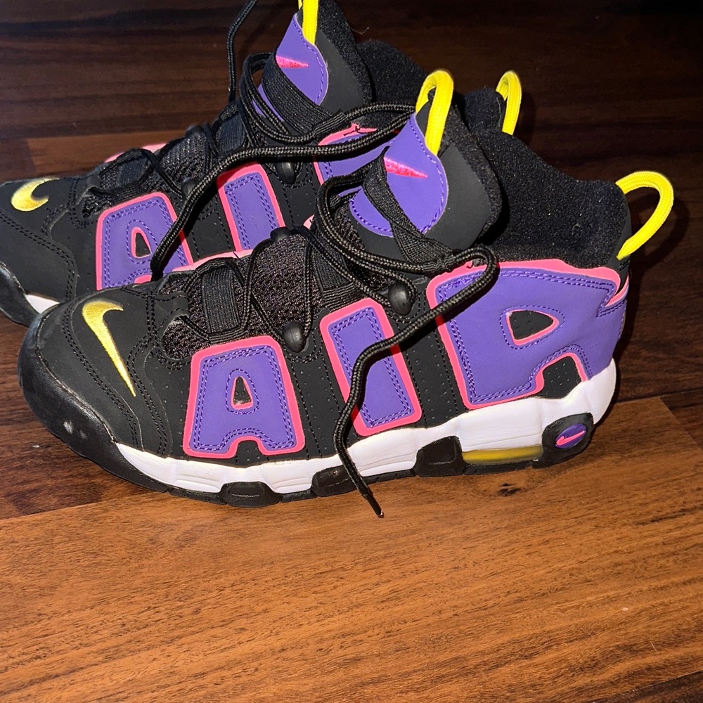 Nike AIR